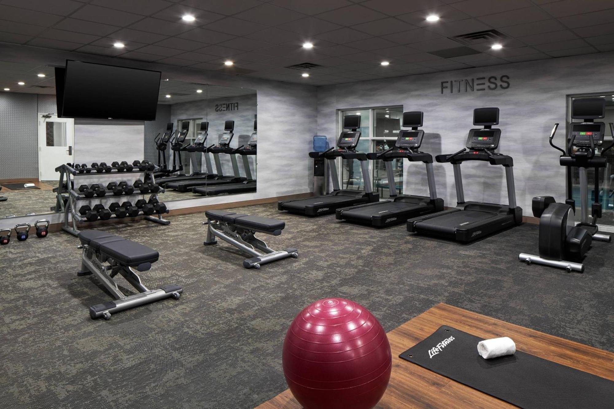 Fairfield Inn & Suites By Marriott Virginia Beach/Norfolk Airport Extérieur photo